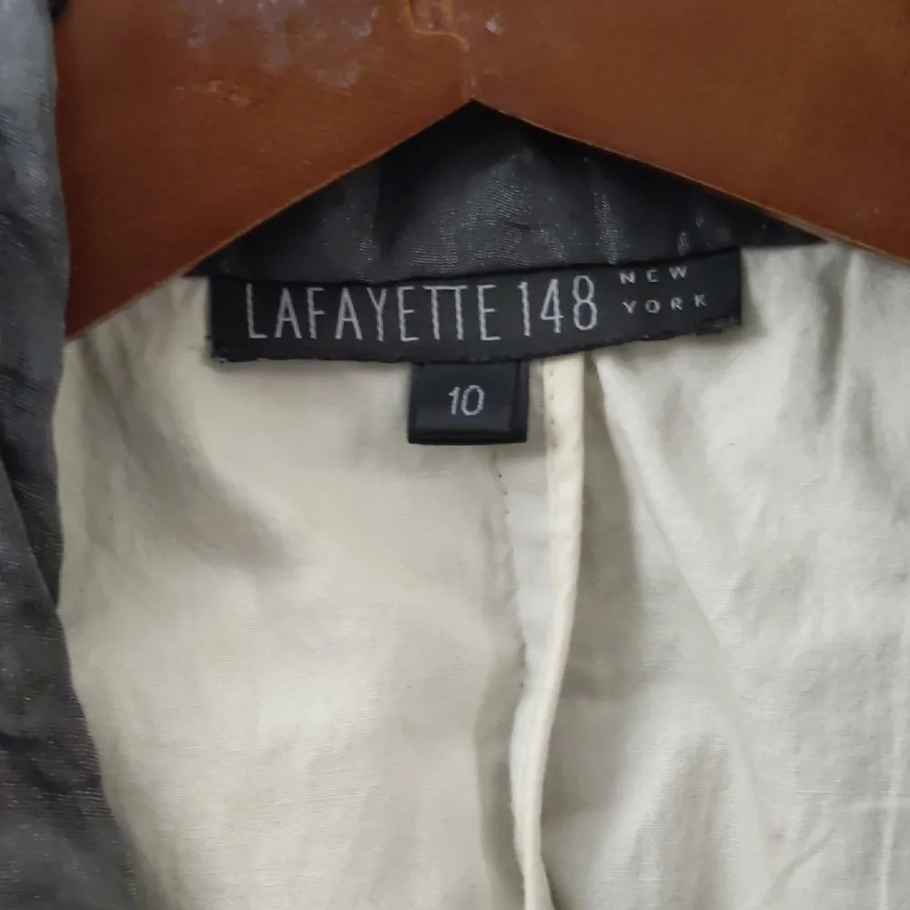 Lafayette 148 NY Unique Gray Blazer Silk & Metallic Yarn Sz 10 Xtra Long Sleeve - Picture 2 of 10